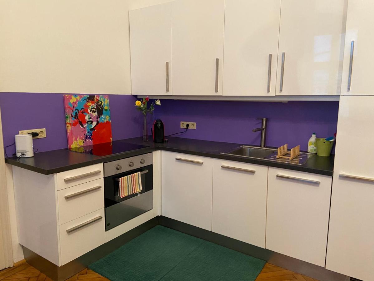 Charming Loft In Margareten District Of Виена Екстериор снимка